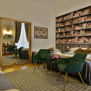 Spagna Ave Bed & Breakfast Rome