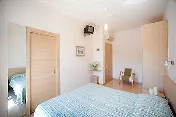 Hotel Colonna Lido di Jesolo 3*,